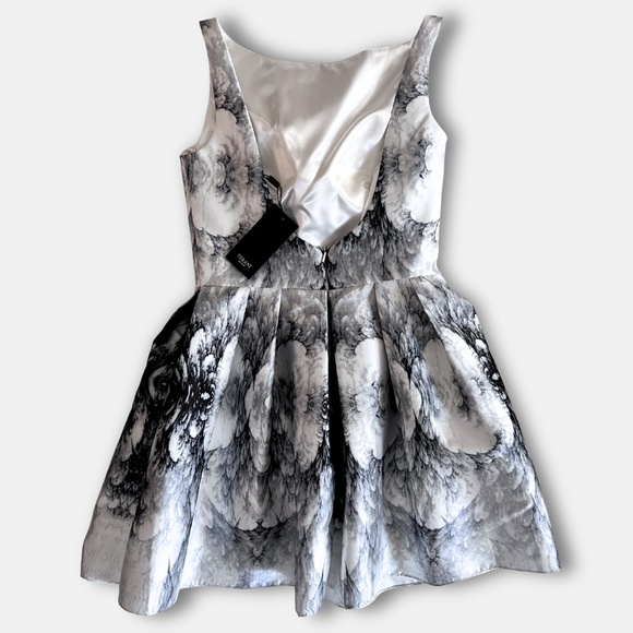 Glamour by Terani Couture Black White Abstract Print Cocktail Dress Size 10 NWT - Picture 2 of 6
